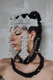 Sappho Crown in Pearl with Reversible Clusters