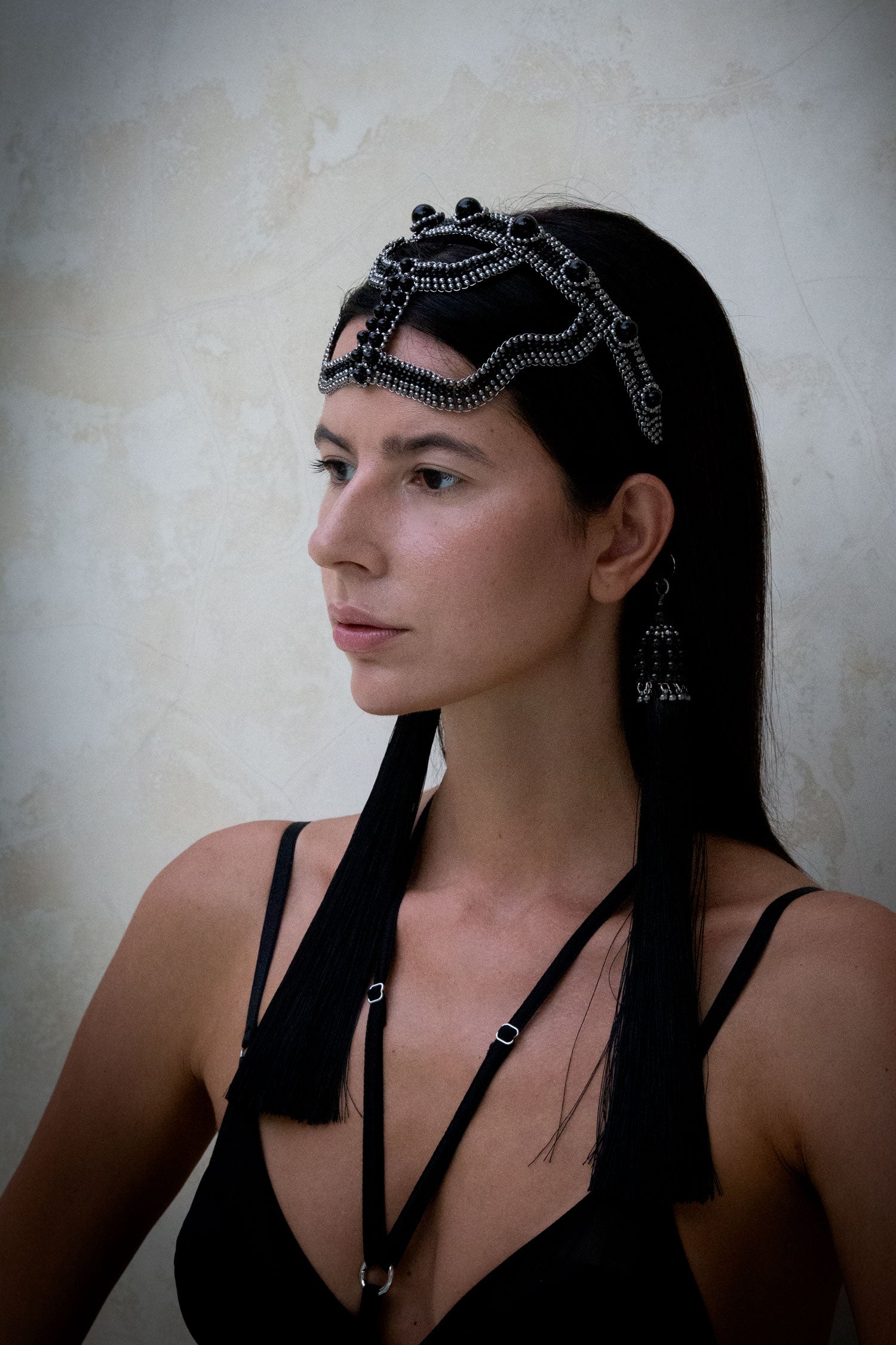 Khutulun Head Band in Jet Black