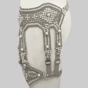 Khutulun Modular Garter Belt In Pearl