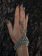 Mata Hari Ring & Hand Jewelry, Silver