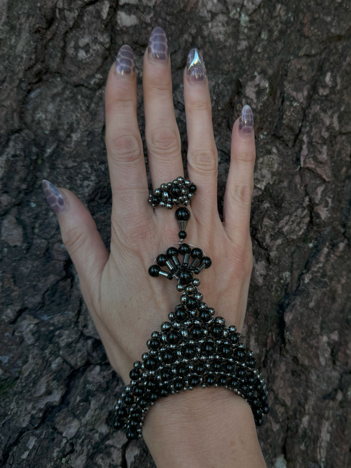 Mata Hari Ring & Hand Jewelry, Jet Black